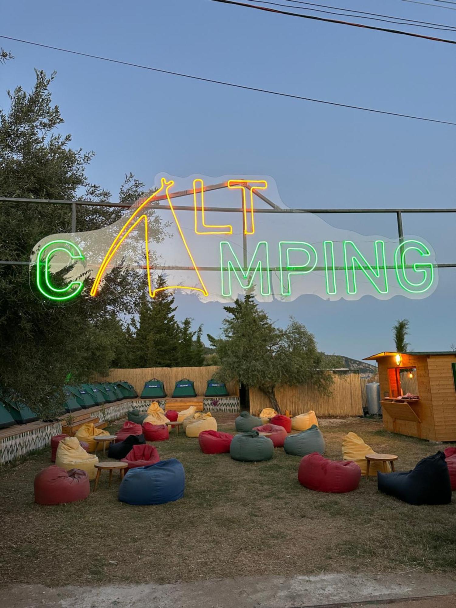 Alt Camping Hotell Dhërmi Exteriör bild