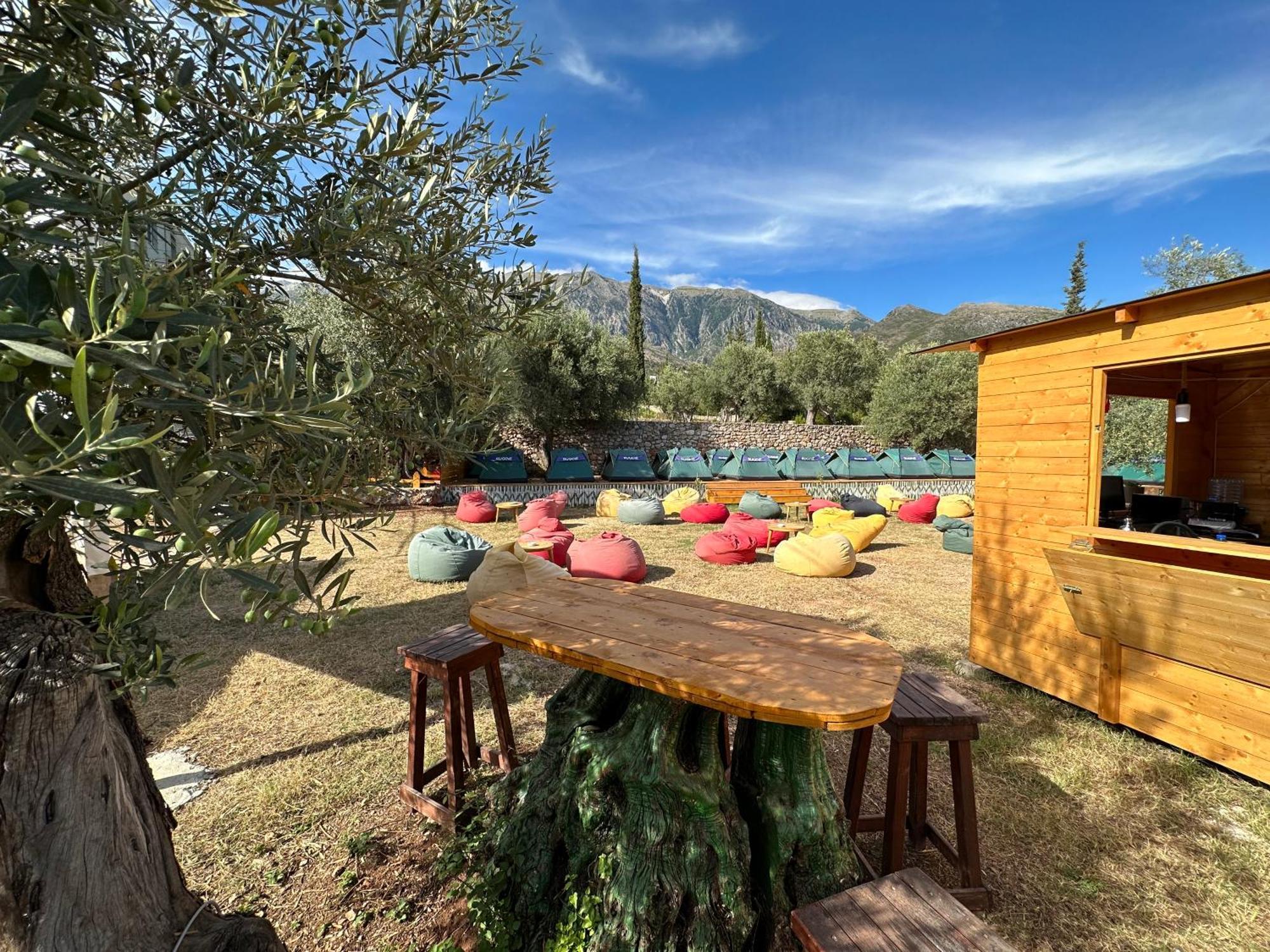 Alt Camping Hotell Dhërmi Exteriör bild